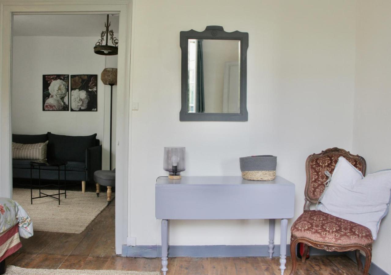 Grange Bleuet Bed & Breakfast อูเบแทร์-ซัวร์-ดรอนน์ ภายนอก รูปภาพ